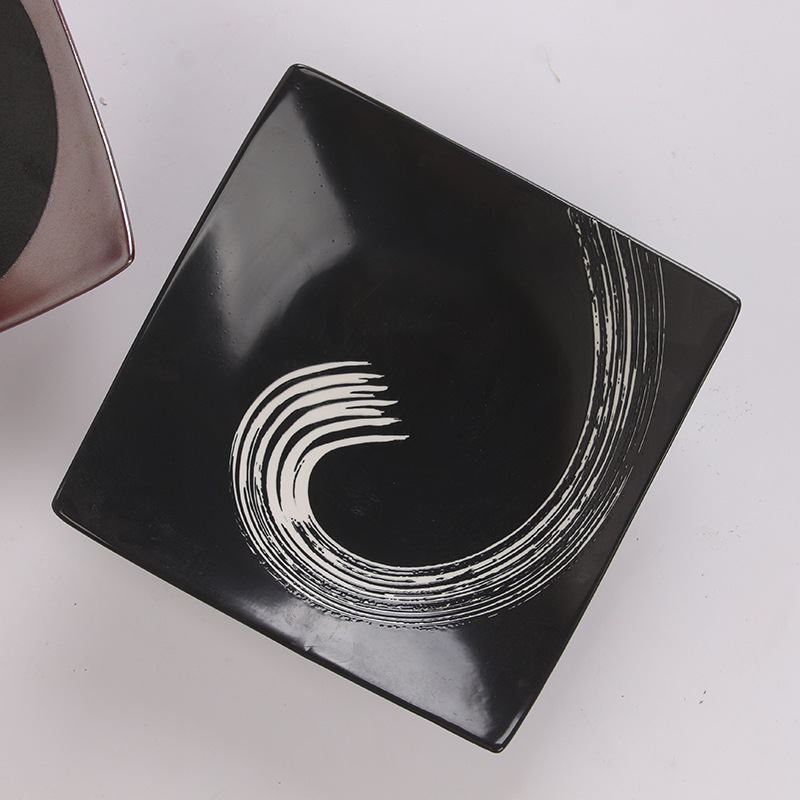 Retro de estilo japonés negro y rojo placa de cerámica plato de la casa restaurante japonés cena plato ensalada plato de fideos plato de frutas