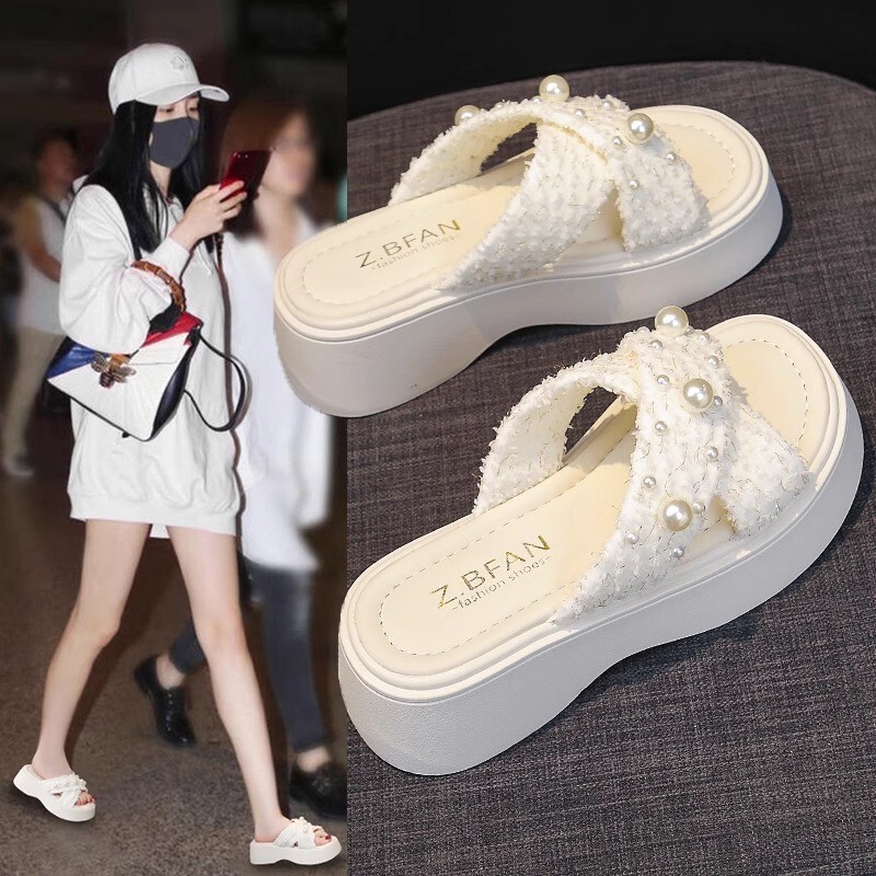 Thick-Soled Slippers with a Stepping-On-Clouds Feel, Height-Increasing, Women's Summer Outdoor Wear, 2026 New Style, Chanel-Inspired, Pearl Beach Soft-Soled Sandals Thick-Soled Slippers with a Stepping-On-Clouds Feel, Height-Increasing, Women's Summer Outdoor Wear, 2026 New Style, Chanel-Inspired, Pearl Beach Soft-Soled Sandals