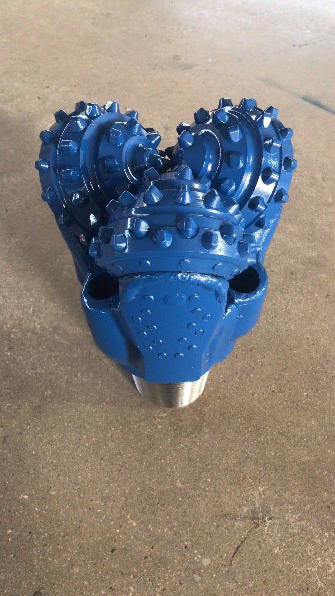 钻头厂家供应 346mm 13 5/8 IADC537三牙轮钻头 镶齿钻头型号