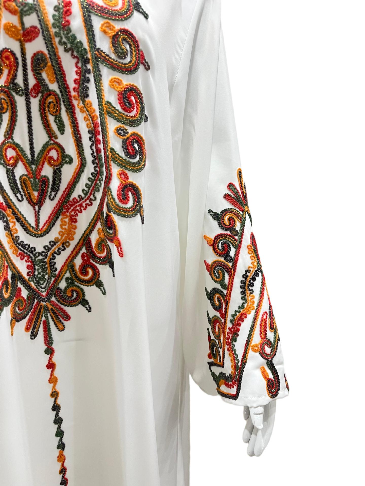 New In Stock Muslim Embroidered Robe, Middle Eastern Clothing, Abaya, Loose-fitting Women's Long Dress From Dubai,_ecoleips.com