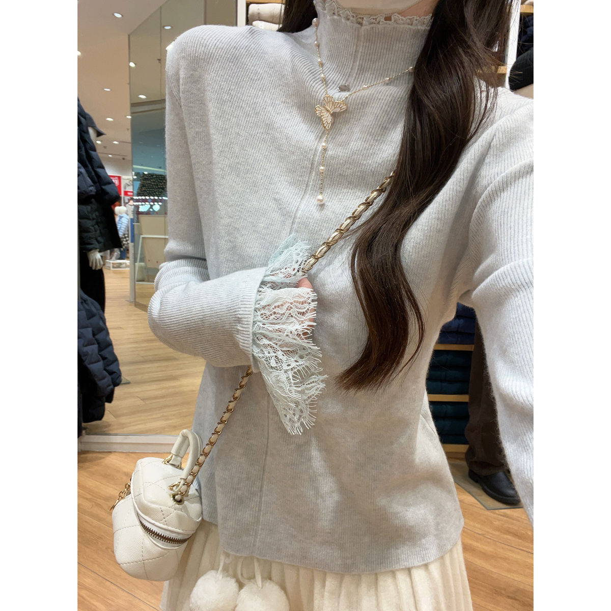 Cute lace knitted demi-season base sweater