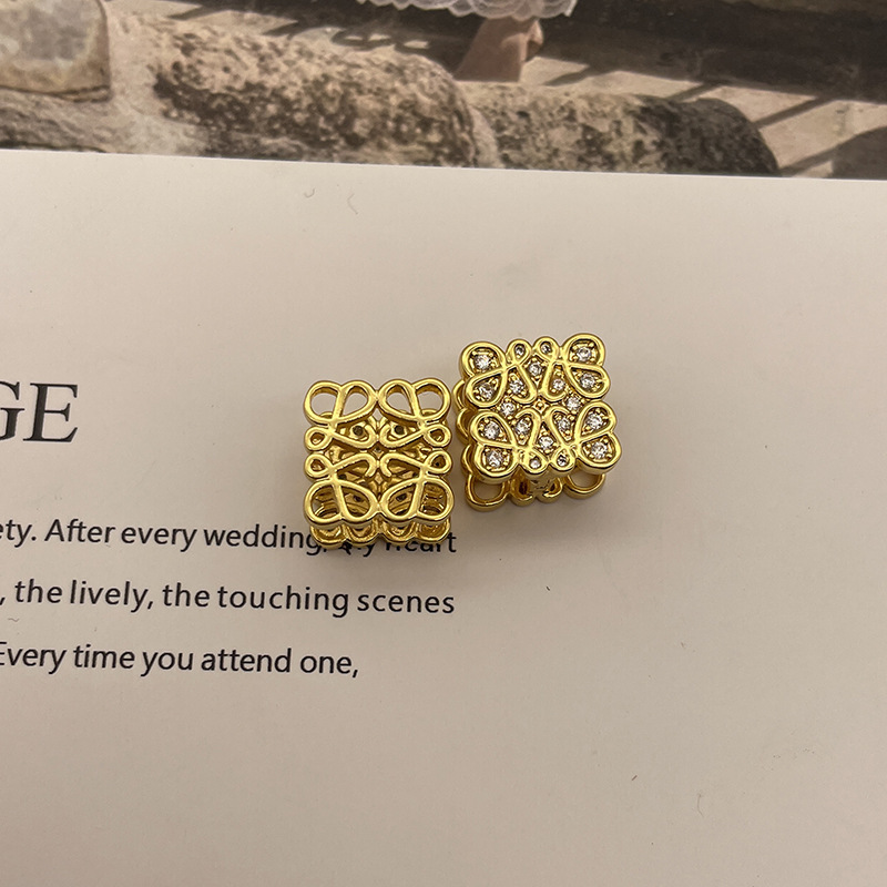 Retro fashionable geometric square design elegant earrings