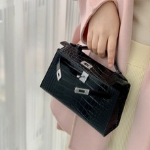 2025�¿���Ƥ�{�~�y�i����朗lһ���P�����߼��Іμ�б������Ů��