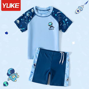 Children's Swimwear Boys Middle and Big Children Split New Boys Swimming Suit Swimming Trunks Sunscreen Swimming Hot Spring suit Wholesale