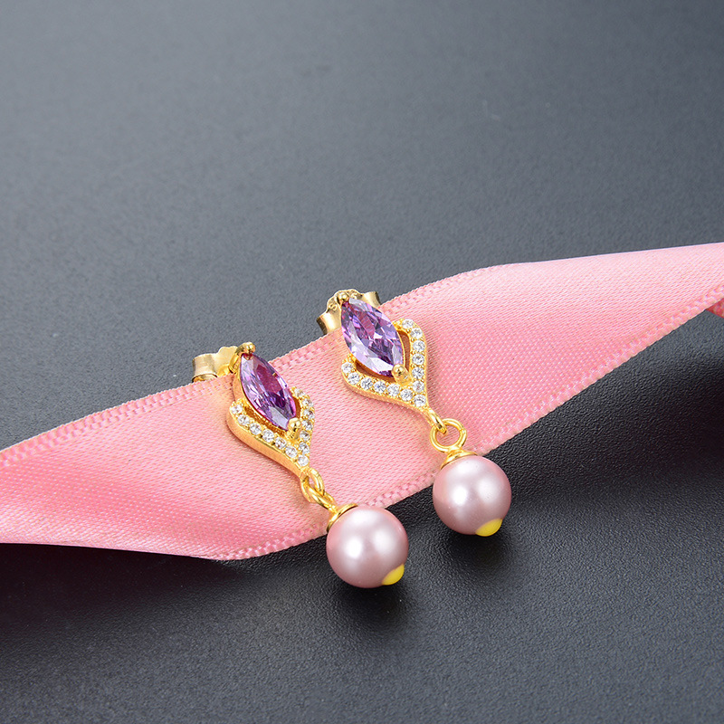 Transfronterizo S925 plata francesa temperamento perlas pendientes de perlas mujeres viento diamantes pendientes púrpura al por mayor