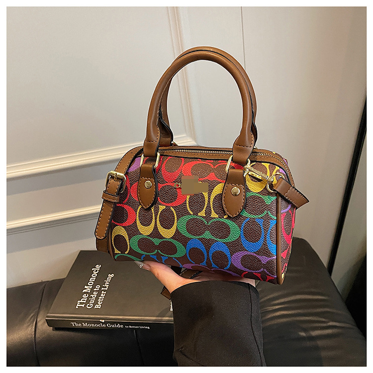 Bolso transfronterizo de Boston para mujer este año nuevo bolso de almohada impreso de alta gama bolso de mensajero de hombro simple urbano