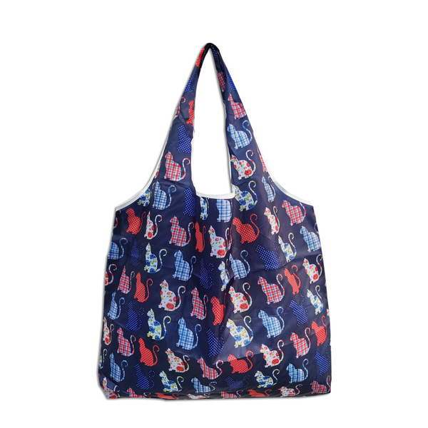 Capacious folding shopping bag