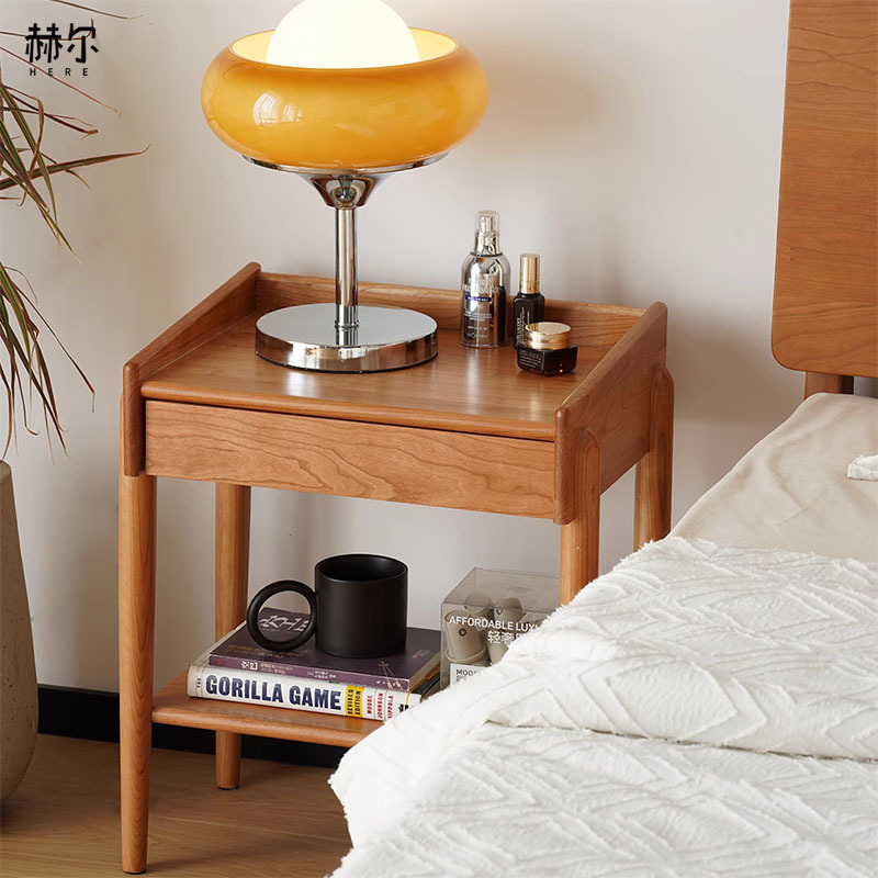 Heler Furniture Nordic Japanese Minimalist Cherry Wood Bedside Table Bedroom Small Home Decor Retro End Table Factory