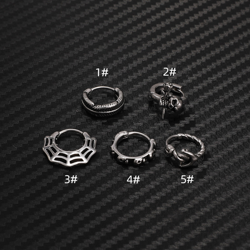 316L Stainless Steel Material Halloween Festival 1 Piece Stainless Steel Stone-Free Ear Cartilage Rings & Studs Skull Plating Unisex