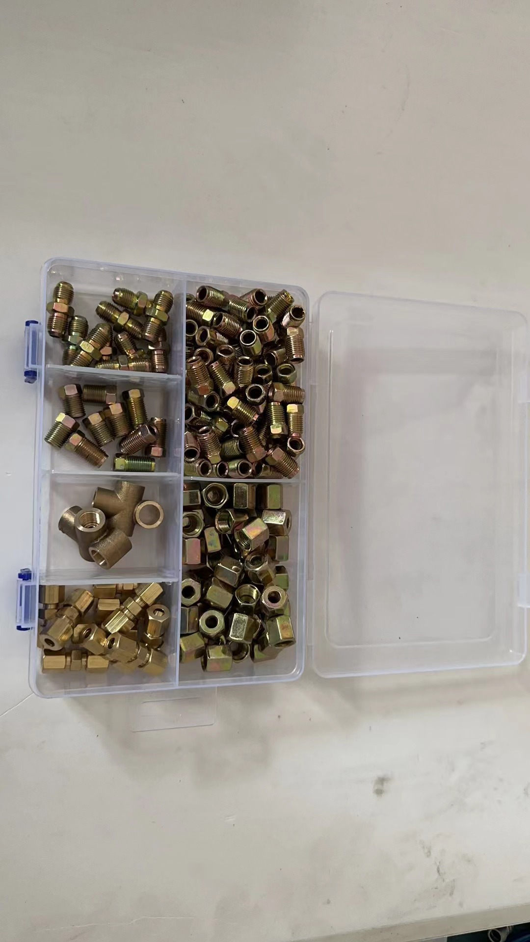 Factory Direct Sales in stock now cross-border hot sale 182-piece set quick connector tubing accessories suit
