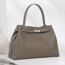 �^��ţƤ������r�и߼��д������μ�б���ͨ����Ƥ�K��Ů���p��