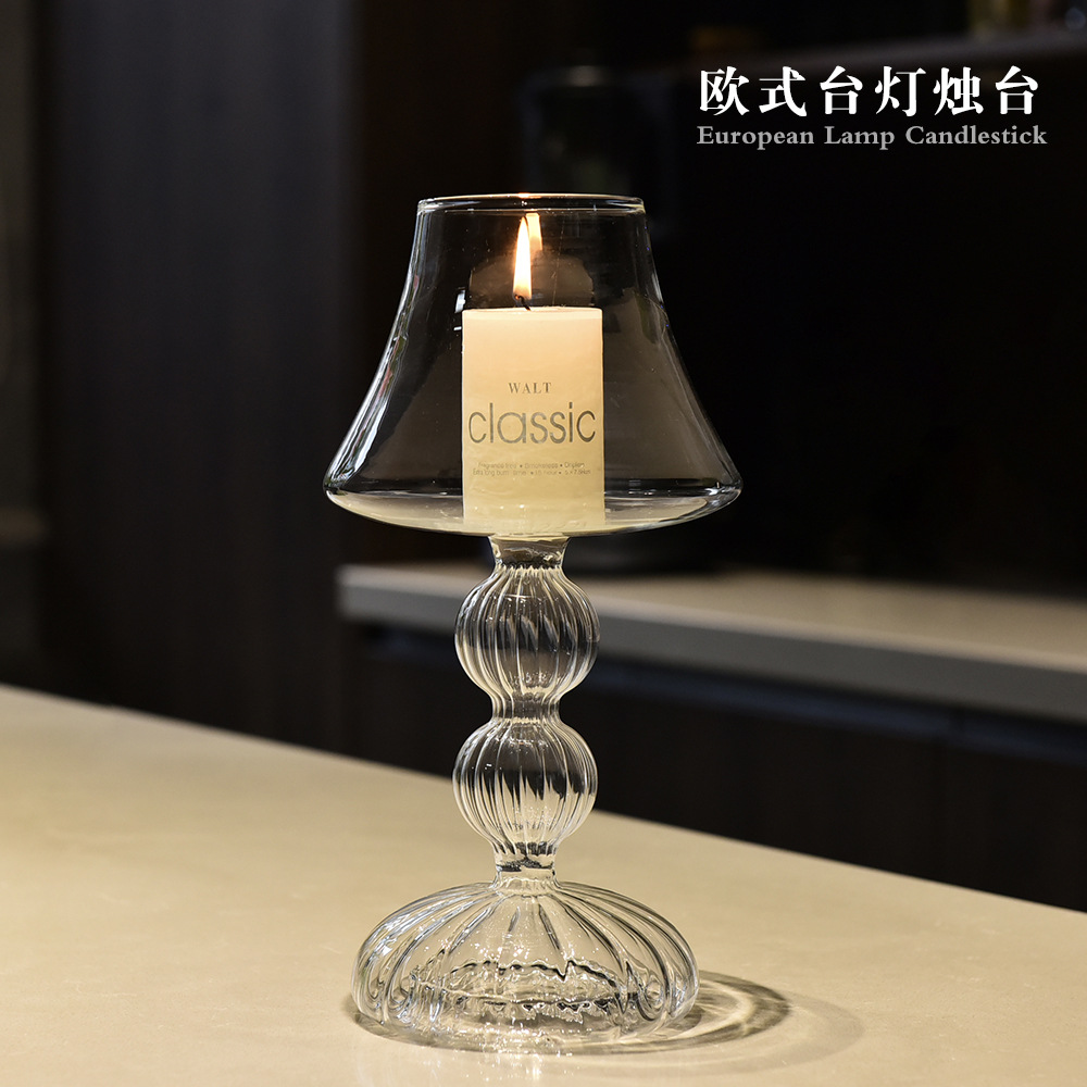 Lámpara de escritorio de lujo ligera europea modelado candelabros de vidrio decoración de mesa de comedor casera props de disparo de boda candelabros retro