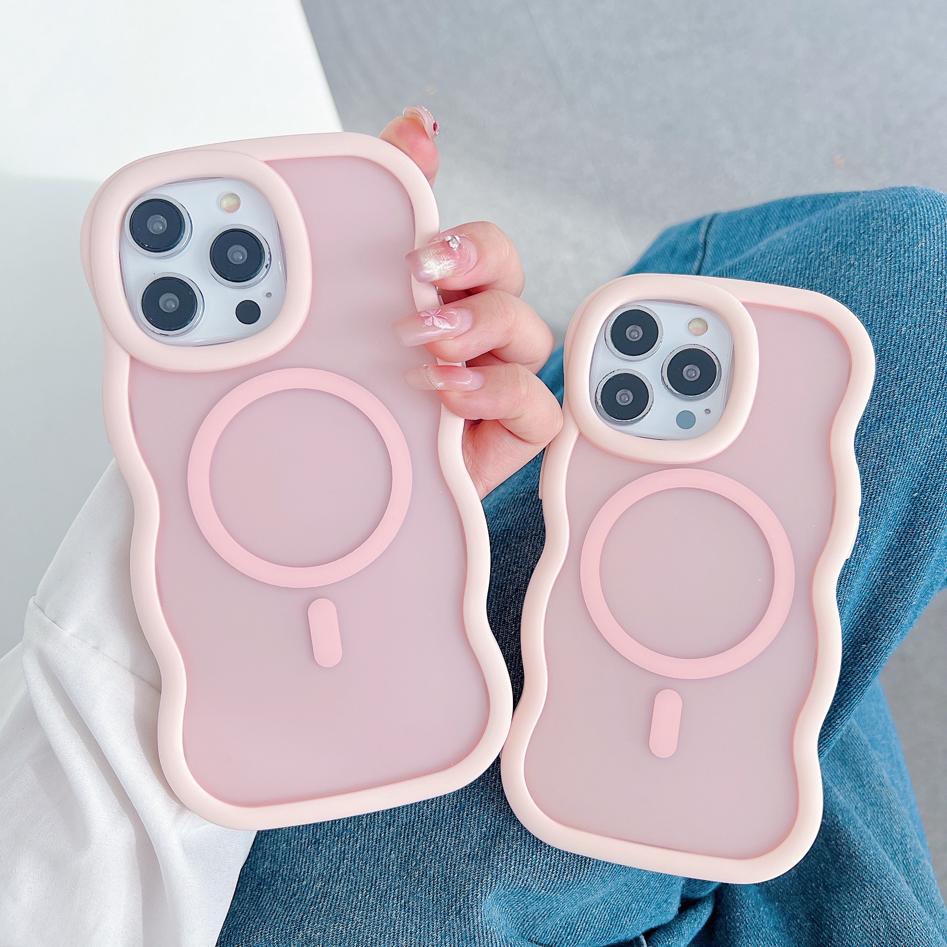 Magnetic Phone Case For Iphone 16 With Two-in-one Large Wave Design_voghion.com