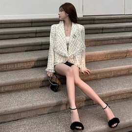 小姐姐 很奶的人间香香 小香风粗花呢大翻领流苏短外套女秋冬短款