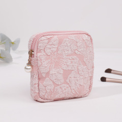 Factory-direct rose-shaped 3D flower design, trendy and functional storage bag—lightweight, compact, and perfect for sanitary pads or menstrual products.