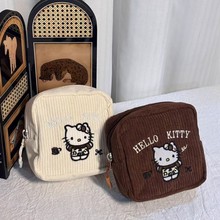 2024秋冬灯芯绒布HelloKitty刺绣化妆包高颜值便携式手拿洗漱包
