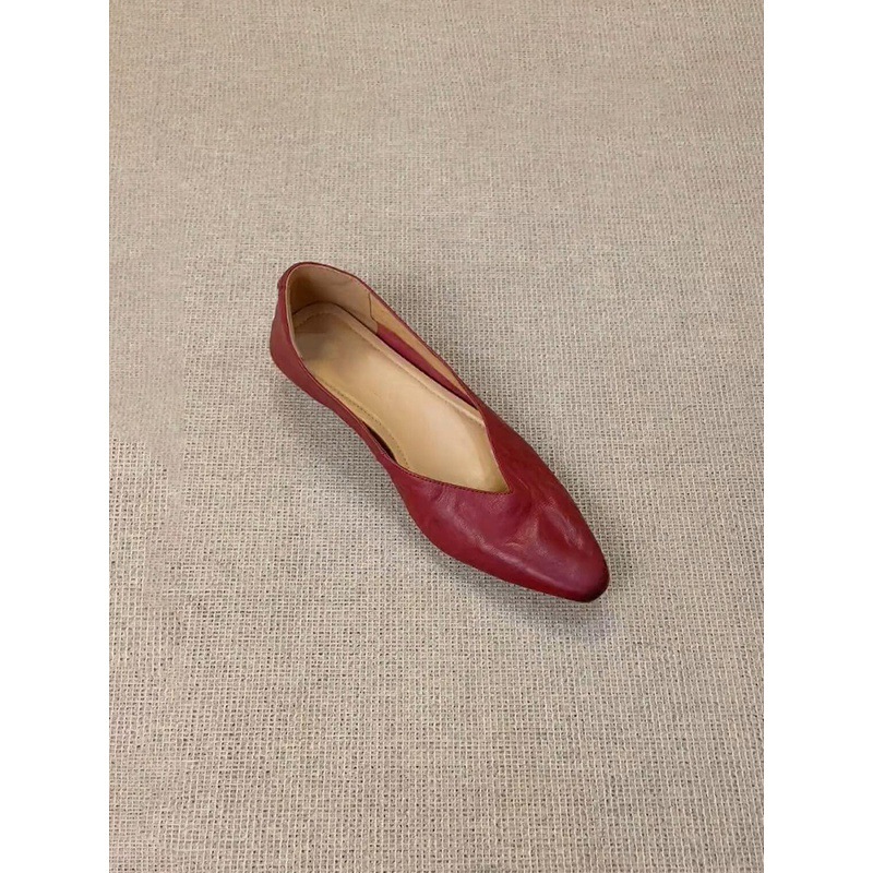 Sheepskin Version ~ Super Soft Genuine Leather Shallow Slip-On Wedge Shoes for Women with V-Shaped Mouth, Versatile Retro Simple Elegant Flats Shoes