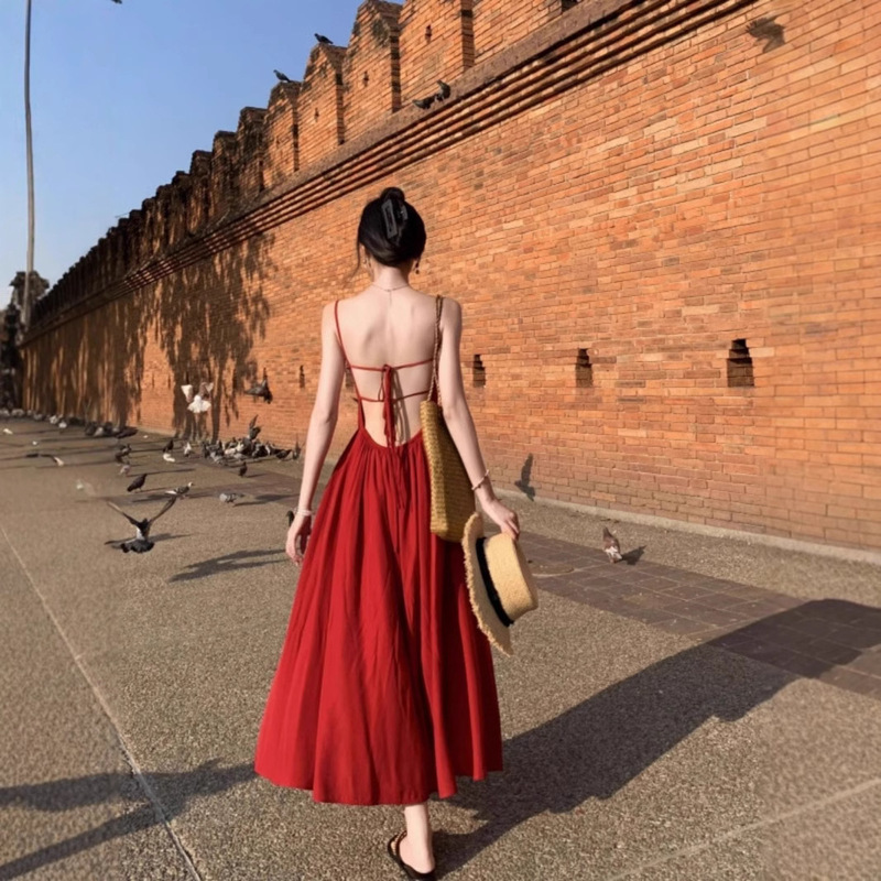 Thailand Vacation Red Backless Suspender Dress for Women to Wear on the Beach, Suitable for Taking Photos, High-End Long Skirt for Summer Thailand Vacation Red Backless Suspender Dress for Women to Wear on the Beach, Suitable for Taking Photos, High-End Long Skirt for Summer