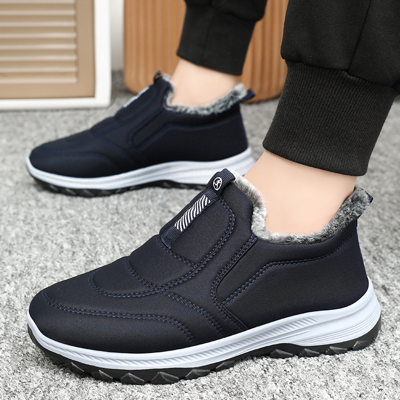 Botas de nieve 2025, nuevos modelos de otoño e invierno, venta al por mayor transfronteriza de tallas grandes, envío directo, cálidas y cómodas, zapatos de algodón grueso y forrados con forro polar para hombre.