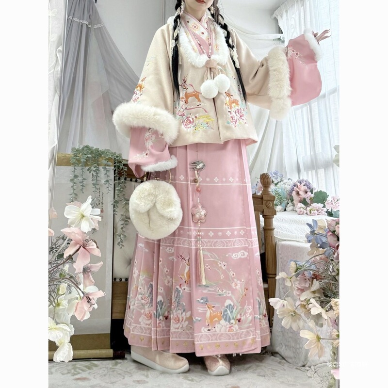 Original Hanfu for Women, Winter Adult Pink and Blue Ming-Style Mamian Skirt, Student Fleece-Lined Thickened New Year Outfit for Blessings of Fortune, Prosperity, and Longevity