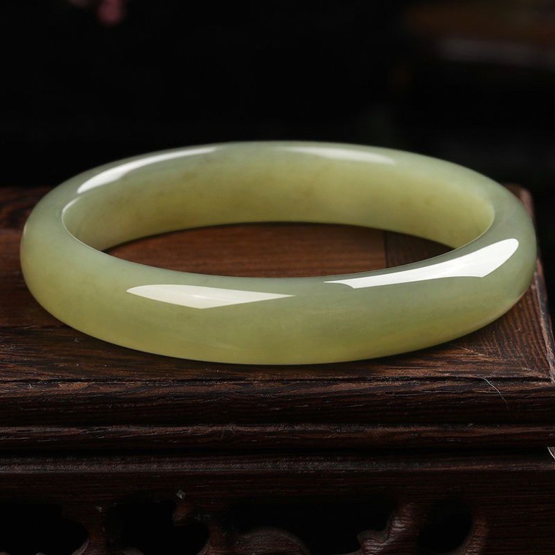 Vòng tay ngọc bích Hetian sọc trắng xanh dáng mảnh cho nữ — Ngọc Hetian mẫu thông thường khoảng 16mm chi tiết 4