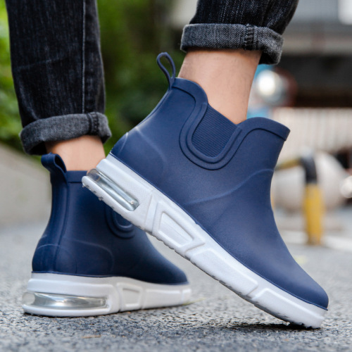 Cross-border fashionable rain boots for men, non-slip kitchen rubber shoes for outer wear, thick soles, comfortable waterproof rain boots, outdoor waterproof fishing shoes