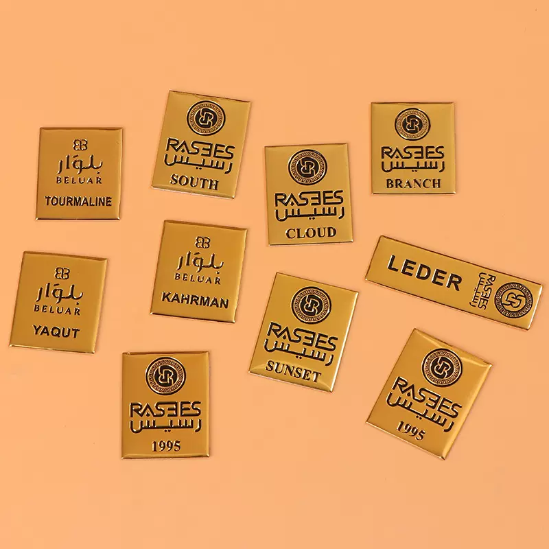 定制金属LOGO包装贴纸香水标签定做金属标香薰蜡烛复古背胶铭牌