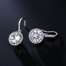 RAKOL �n���r�н���׺ΈA�ζ��hŮ���|�p�ݰ��İ˼�3A�ʯ����