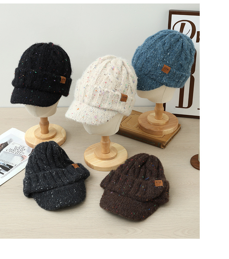 Warm Men's Sequin Duckbill Cap With Ear Protection For Winter_voghion.com