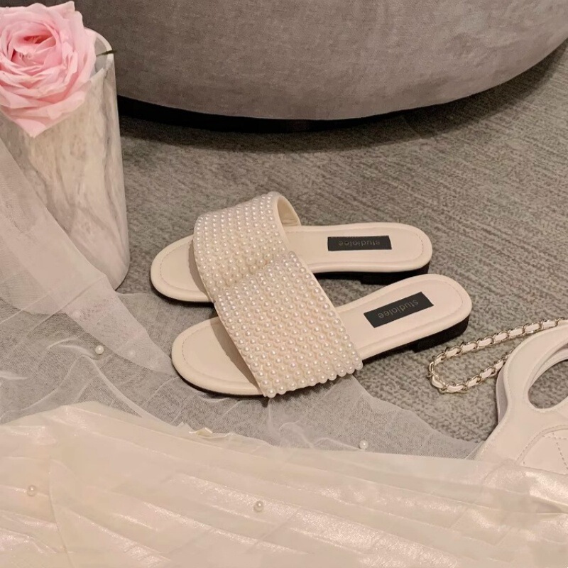 Soft Leather Version ~ French Beaded Woven Casual One Word Outer Wear 2025 Summer New Fairy Style Sandals and Slippers for Women