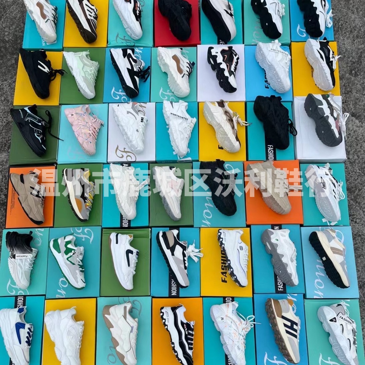 Wholesale Stock Shoes for Women, Assorted Casual Dad Shoes, Live Sale Shoes, Street Vendor Shoes, Foreign Trade Bulk Sports Shoes