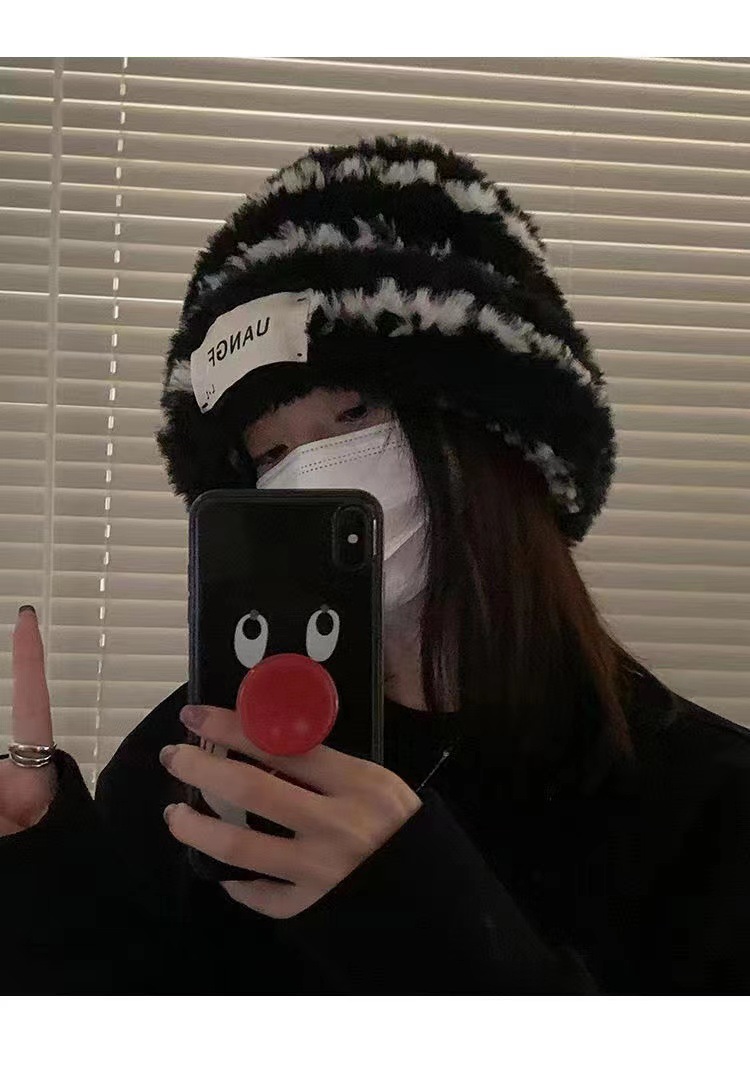 Nouveau chapeau en laine automne et hiver femmes polyvalent tricoté bandeau à rayures montrer petit visage et garder au chaud en peluche chapeau froid grand bandeau_voghion.com