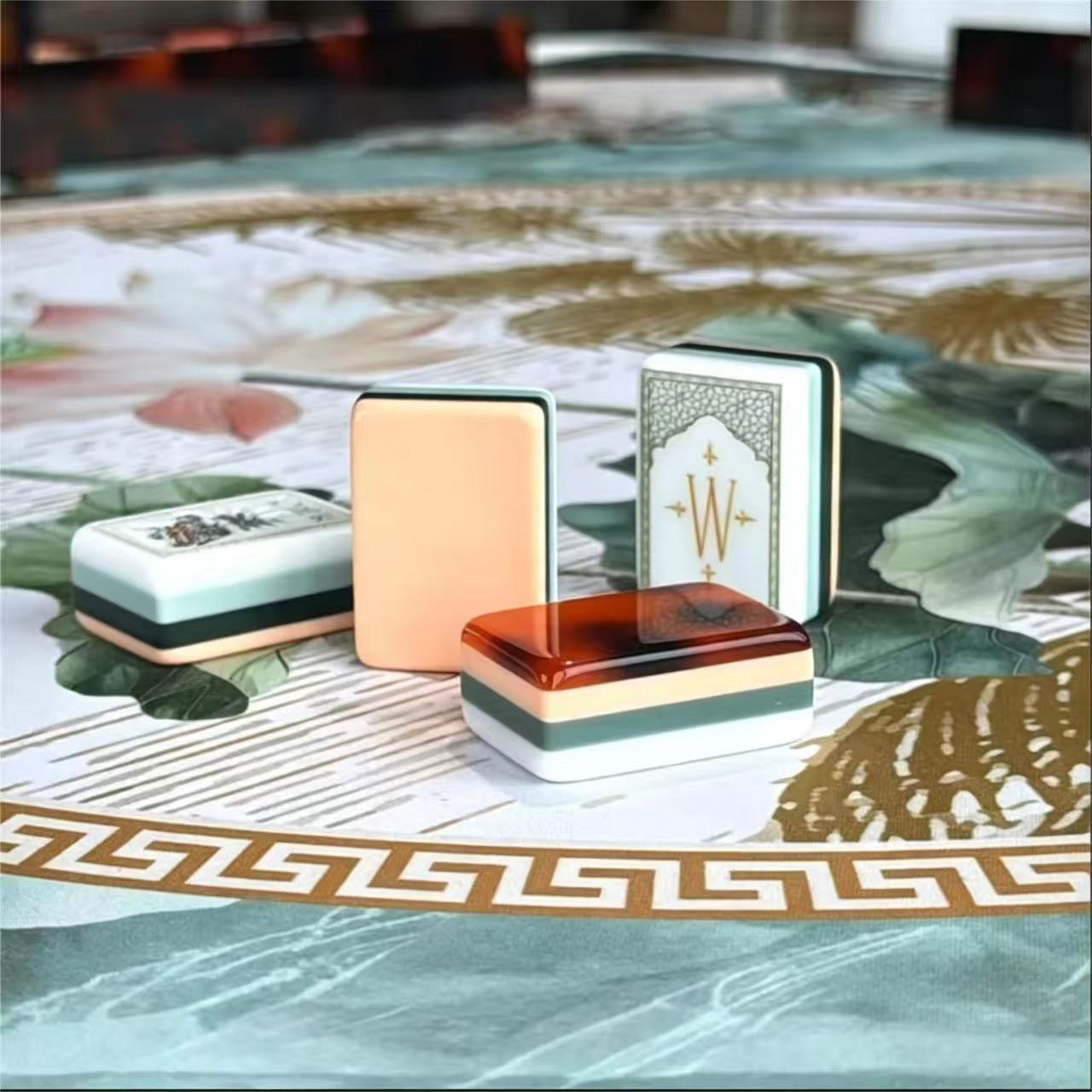American Mahjong Tortoise Shell Color White Lotus Light Luxury Handcrafted Mahjong Tiles Outdoor Leisure Board Game Entertainment