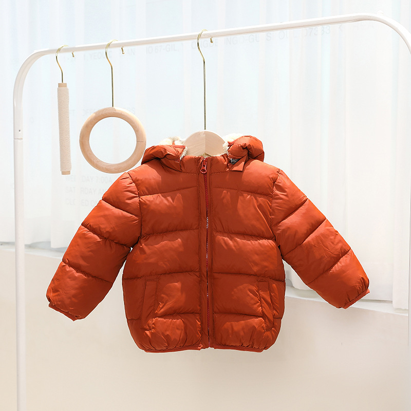 Abrigo acolchado de algodón para niños Abrigo acolchado de algodón engrosado para niños y niñas Abrigo acolchado de algodón con forro polar para bebés Abrigo de invierno al por mayor
