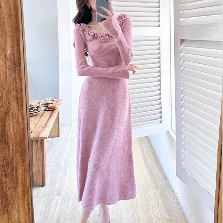 小香风法式花朵毛衣女秋冬连衣裙纯欲喇叭袖加厚针织打底衫毛衣裙