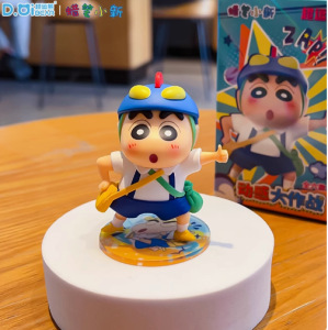 クリエイティブクレヨンしんちゃんダイナミックバトルブラインドボックスおもちゃ漫画車のインテリアアクセサリー卒業シーズントレンディなサプライズギフト|undefined