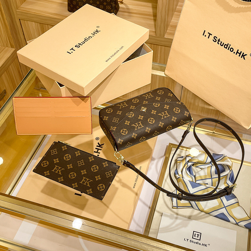 Hong Kong Purchasing Genuine Leather Women's Bag Single Shoulder Envelope Women's Clutch Bag 2024 Spring and Summer New Crossbody Bag Chain Small Bag Hong Kong Purchasing Genuine Leather Women's Bag Single Shoulder Envelope Women's Clutch Bag 2024 Spring and Summer New Crossbody Bag Chain Small Bag