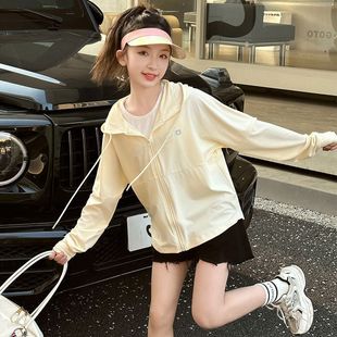 Girls 2025 New Ice Silk Hooded Sun Protection Clothing Summer Sun Protection Clothing for Middle and Large Children Fashionable Pure Color Kidsren's Skin Clothing