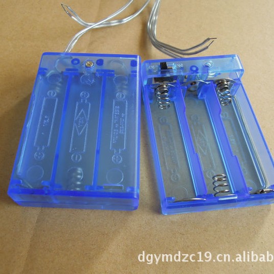 【厂家直销】3节5号带盖开关正面电池盒（明蓝）