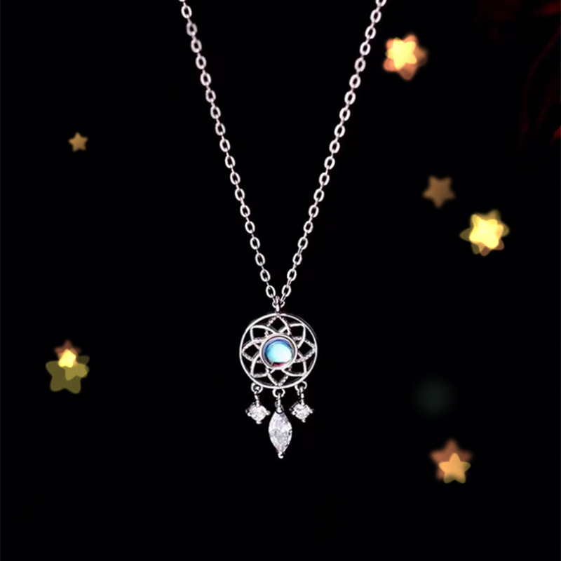 8g Weight 925 Sterling Silver Pendant Material Moonstone Inlay Material Pendant Necklace Classification 925 Sterling Silver Moonstone Dreamcatcher Water Droplets Pendant Necklace