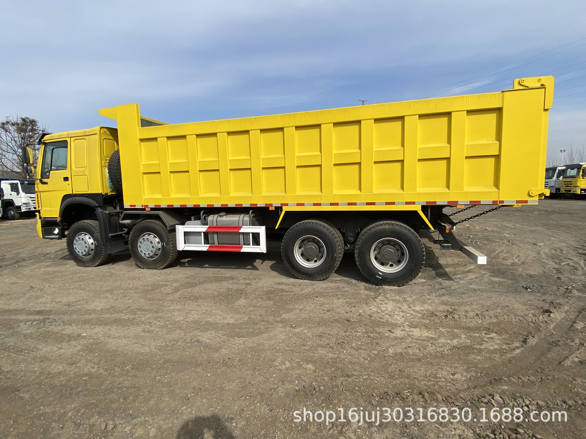 重汽集团出口自卸车马达加斯加价格