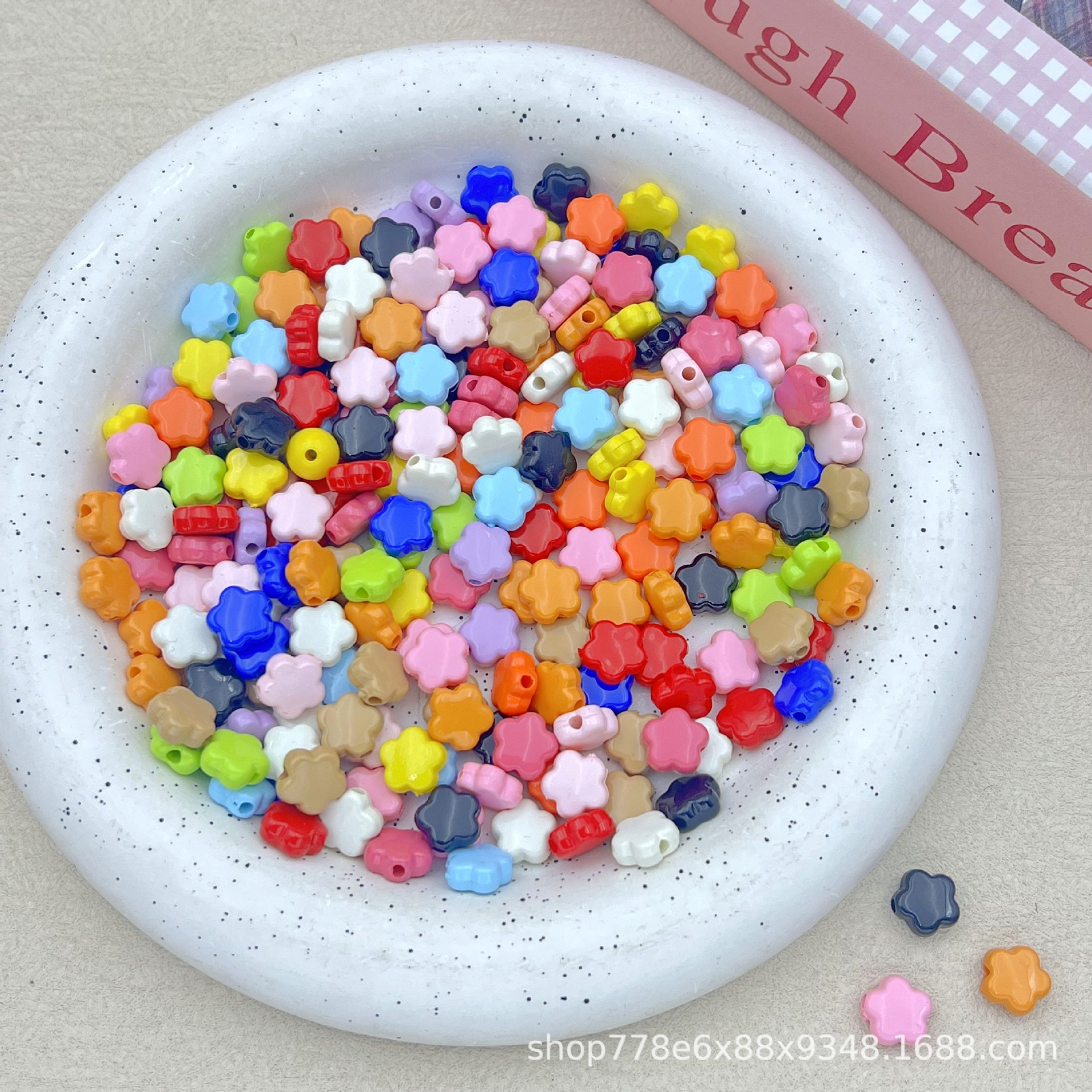 Mixed color/small five-pointed star