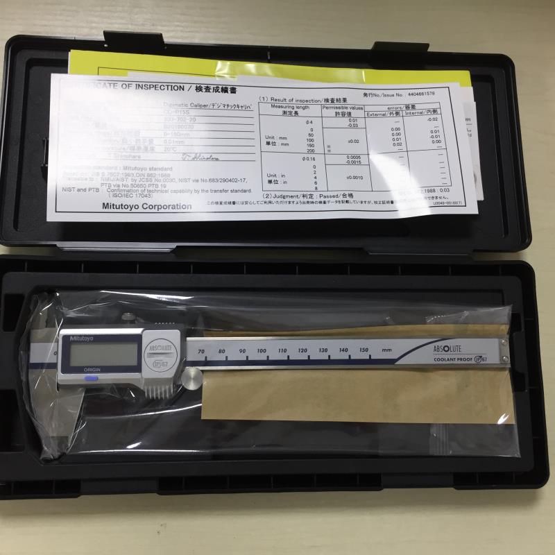 高精度防水数显游标卡尺日本MITUTOYO三丰500-702 703-20  704-20