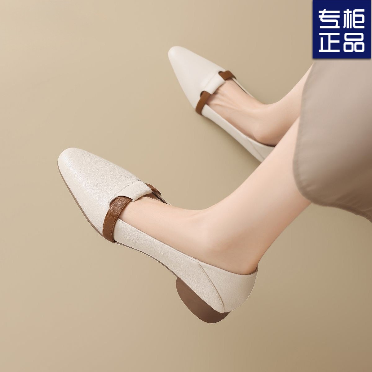 2025년 봄 여성용 뾰족코 싱글 슈즈 새로운 스타일 플랫 바닥 봄, 가을 얕은 굽 메리 제인 작은 가죽 신발 슬립온 할머니 신발