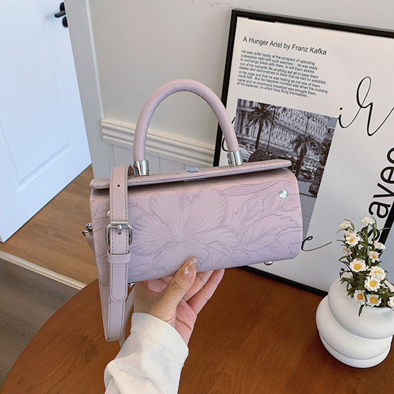 Borsa a scatola cilindrica semplice per le donne 2024 nuova borsa alla moda, borsa a tracolla con trama a cuscino, alla moda_voghion.com