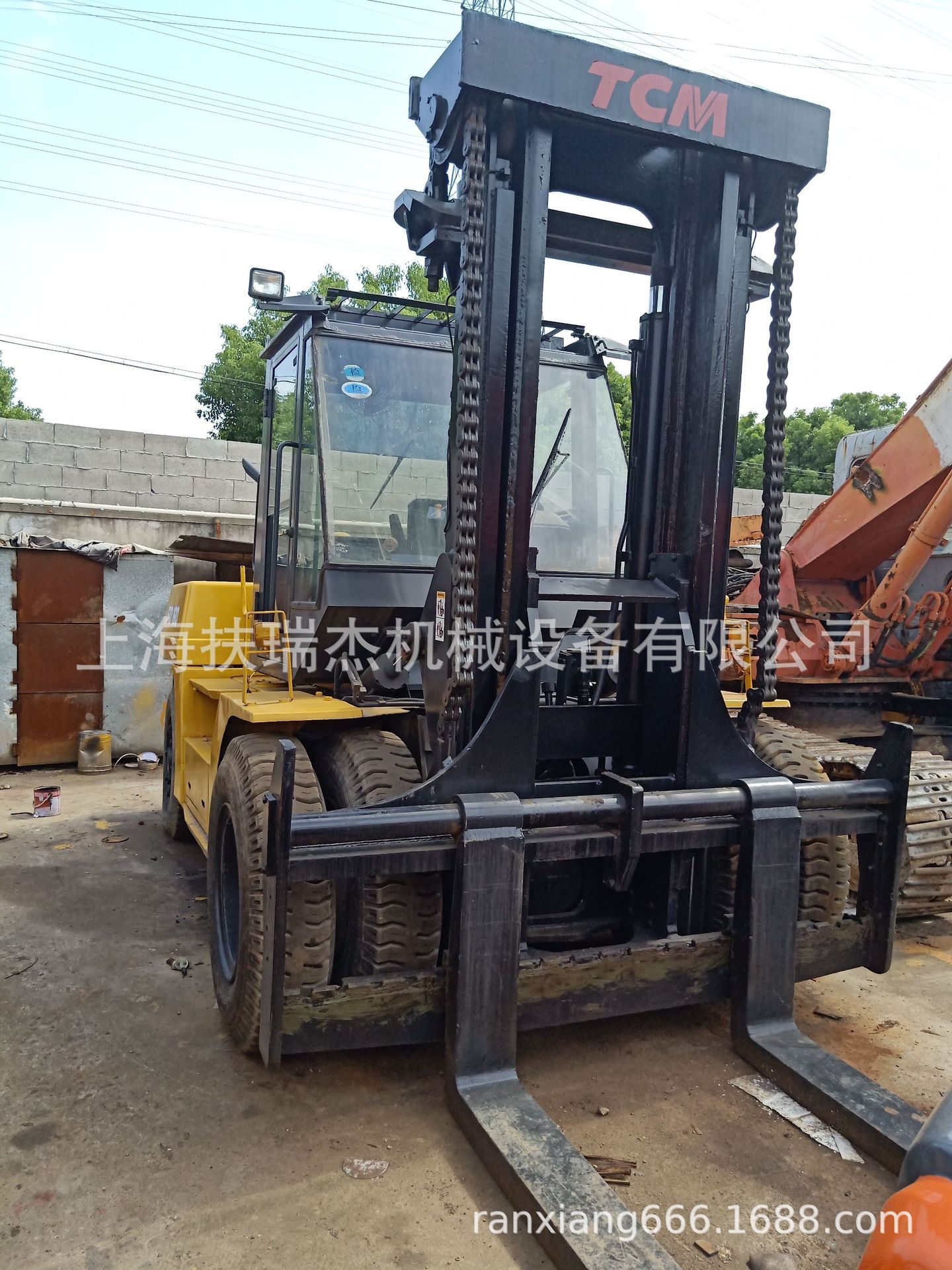 TCM16吨柴油叉车 带驾驶室 双排轮