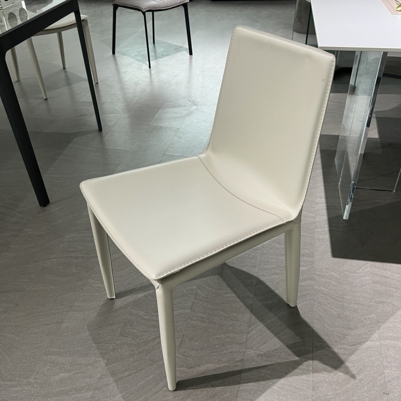 silla de comedor de cuero de silla de montar silla de comedor de lujo nórdica moderna silla de comedor minimalista italiana silla de comedor taburetes