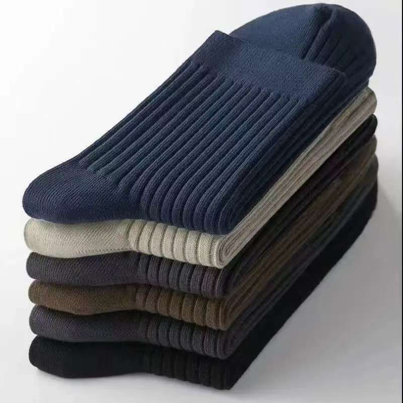 Spring, Autumn and Winter Men's Mid-Calf Socks, Striped Business Formal Business Socks, Simple, Versatile, Breathable Solid Color Spring, Autumn and Winter Men's Mid-Calf Socks, Striped Business Formal Business Socks, Simple, Versatile, Breathable Solid Color
