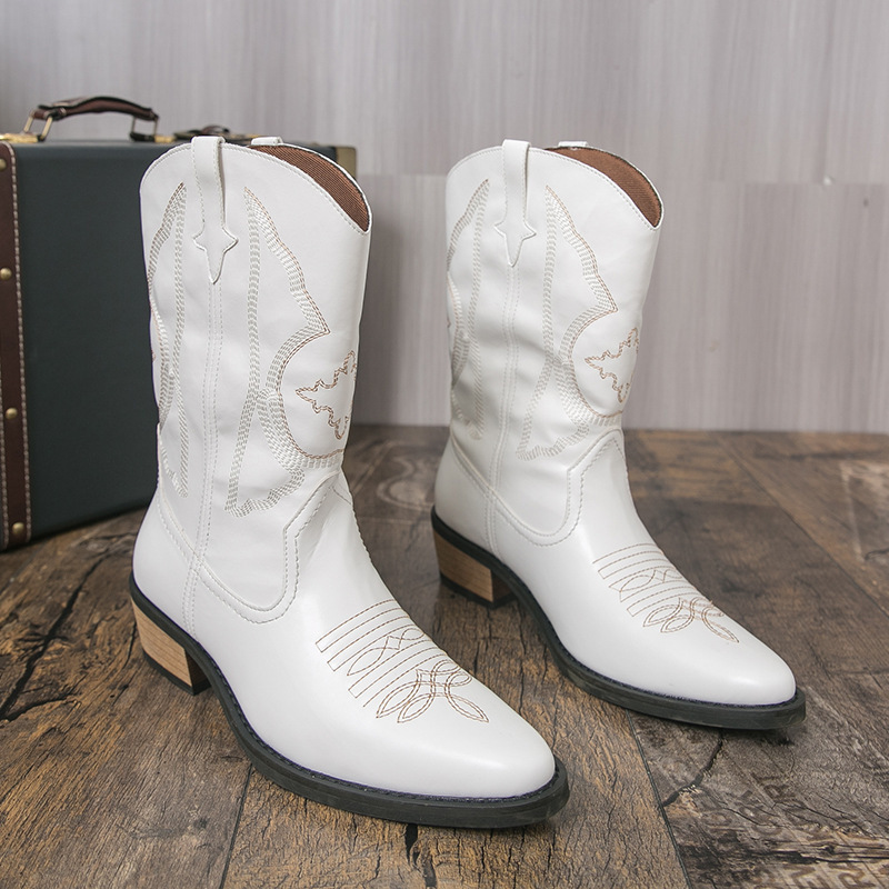 Light Luxury 2026 Four Seasons National Trend Flower Carving Martin High-Top Large Size Palace Style Retro White Motorcycle Boots Export Men's Shoes