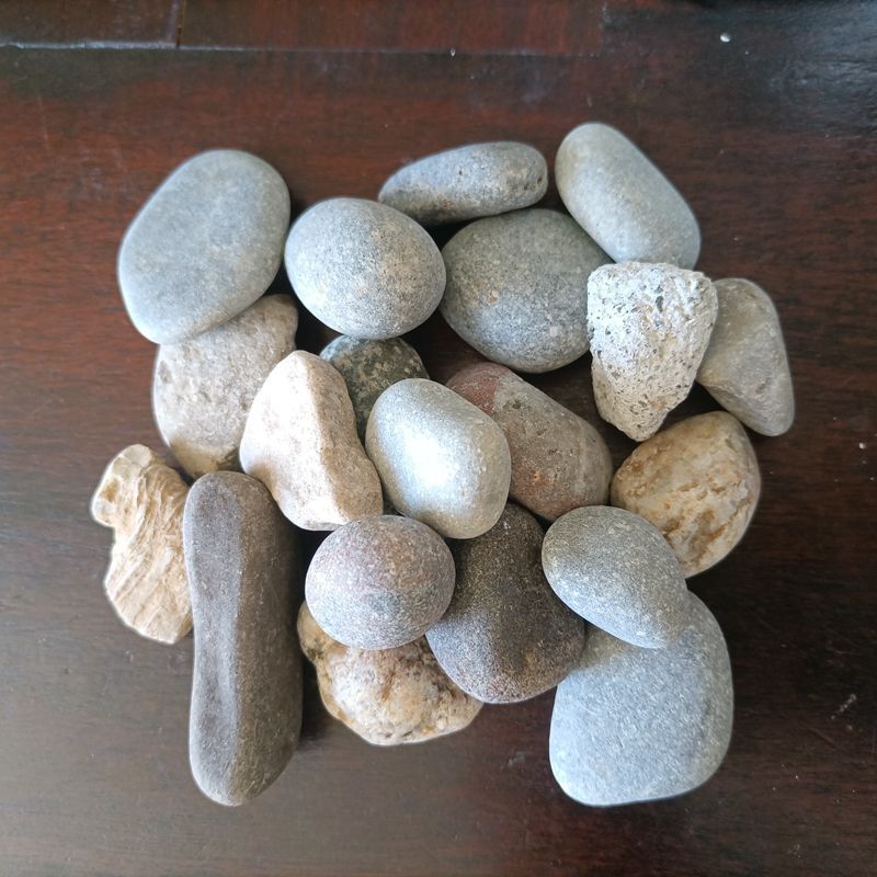 鹅卵石造景石 哈尔滨16-32mm园林景观铺路白色卵石水处理砾石